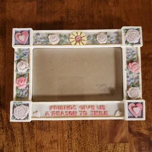 Floral Friends Photo Frame
